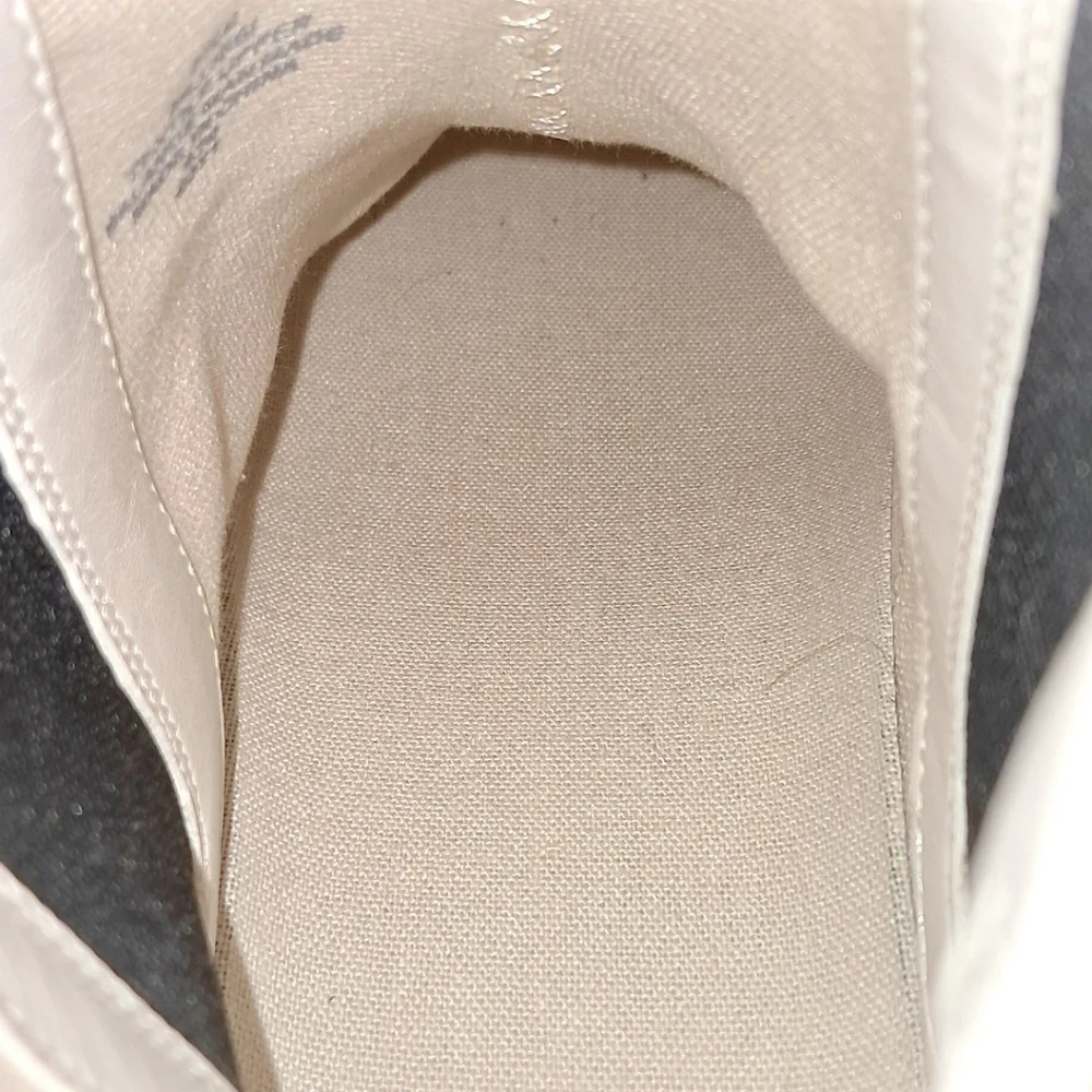 Marc Fisher Ltd Morgan Lug Soles Boots Woman's 8.5 NWOT Ivory/Black